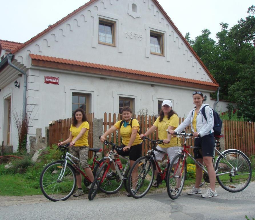 Penzion Keramika Jindřichův Hradec Buitenkant foto