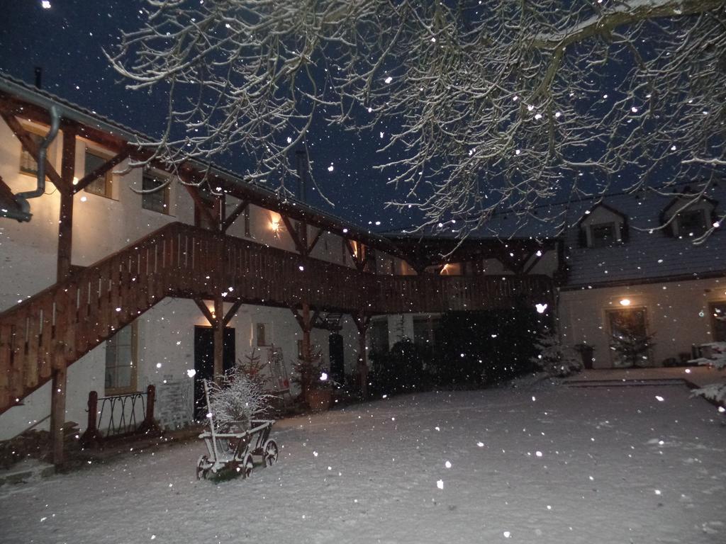 Penzion Keramika Jindřichův Hradec Buitenkant foto